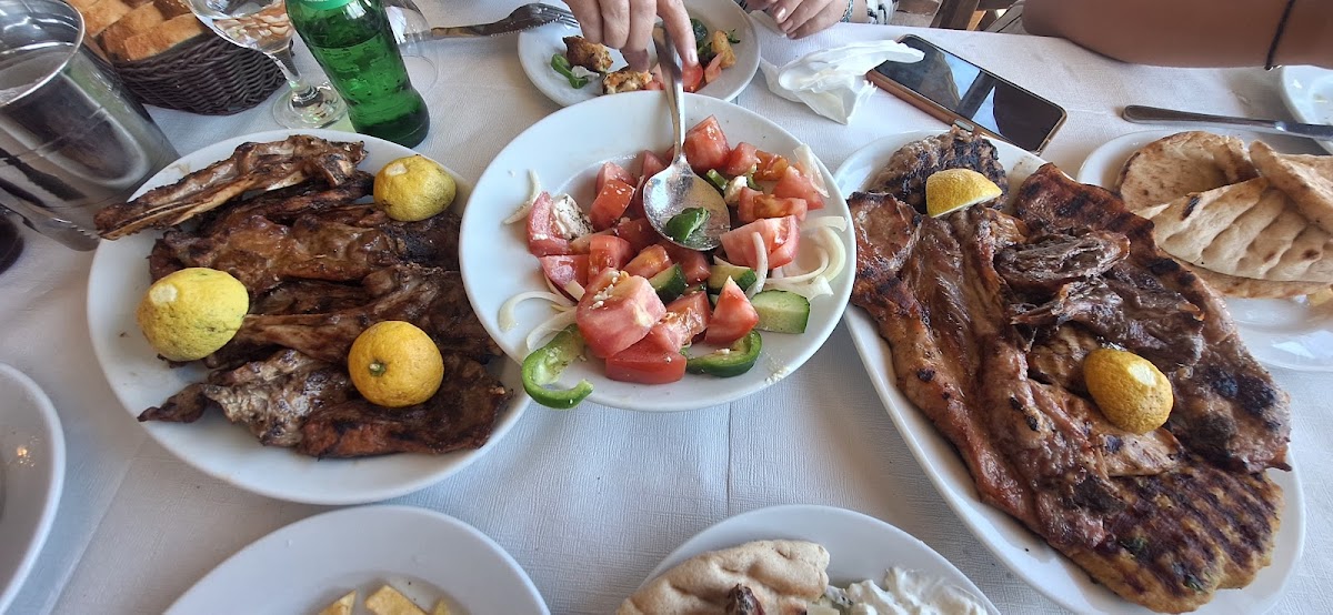 Crete — To Rodi Tavern — galeri