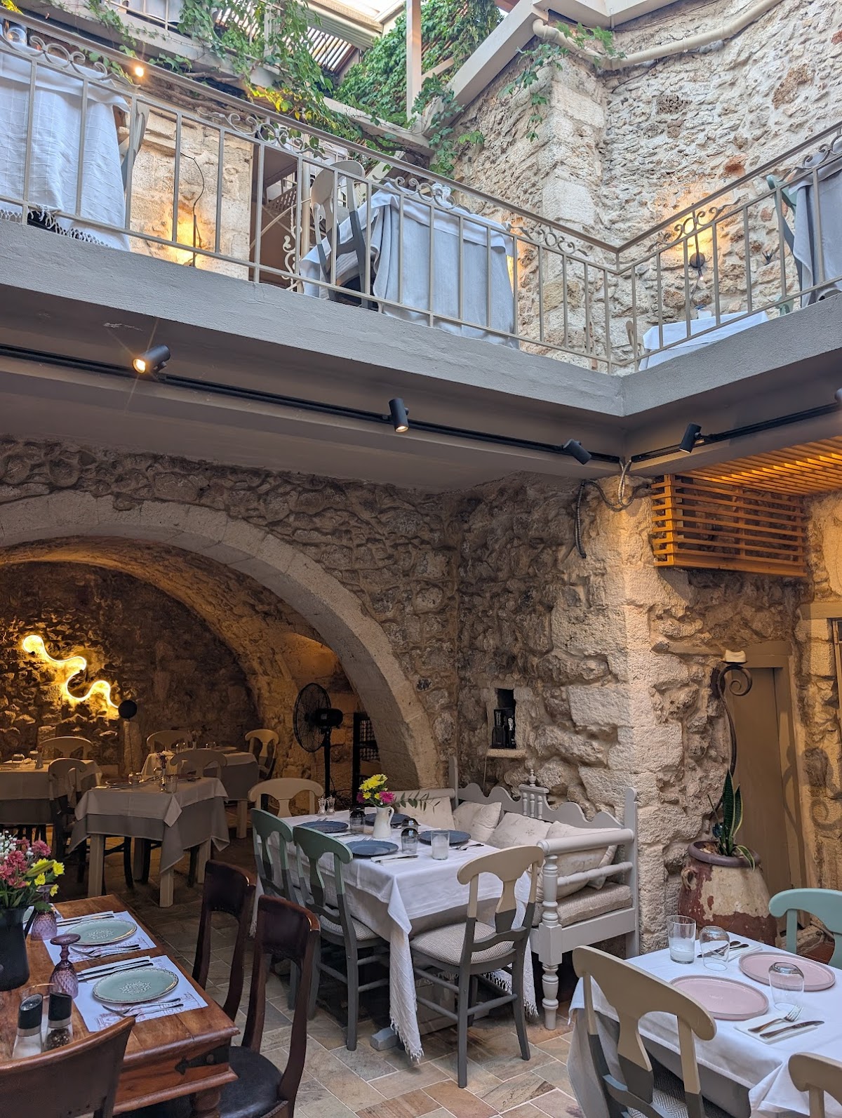 Crete — Castelo Restaurant — galeri
