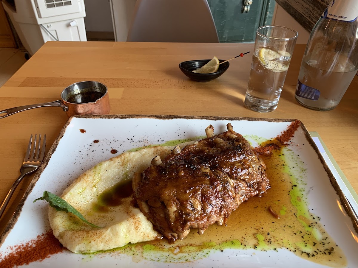 Athens — A Little Taste Of Home Restaurant — galeri