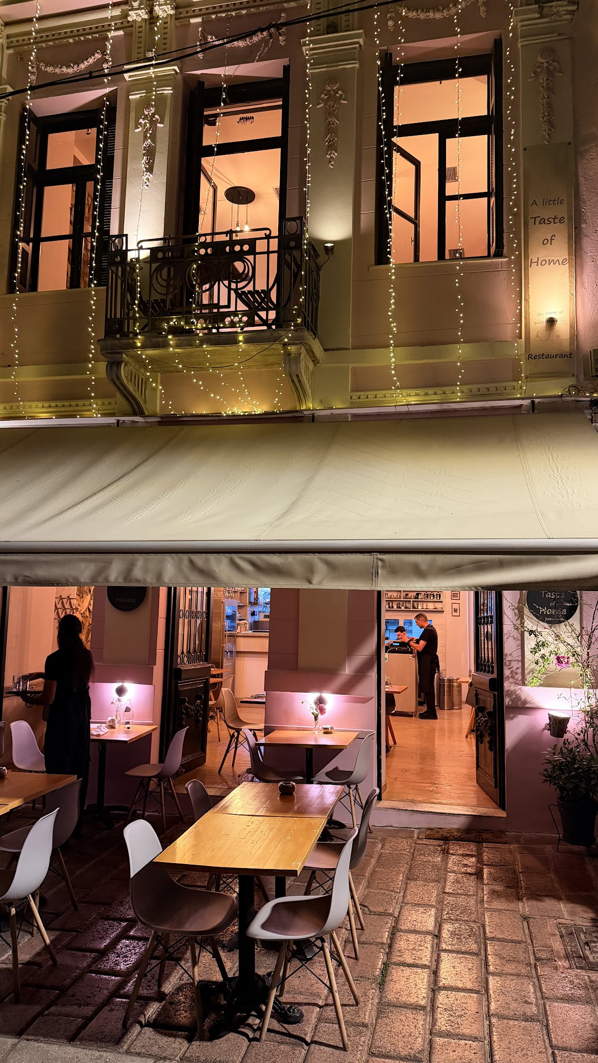 Athens — A Little Taste Of Home Restaurant — galeri
