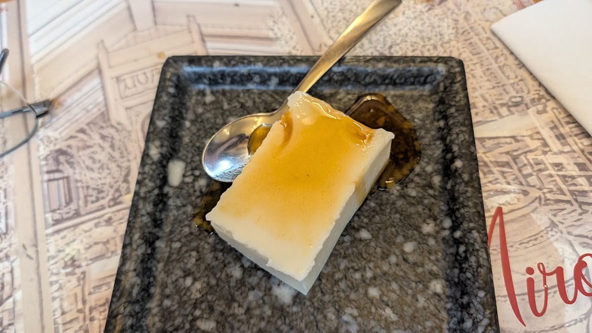 Athens — Mironi Restaurant Greek Kitchen — galeri