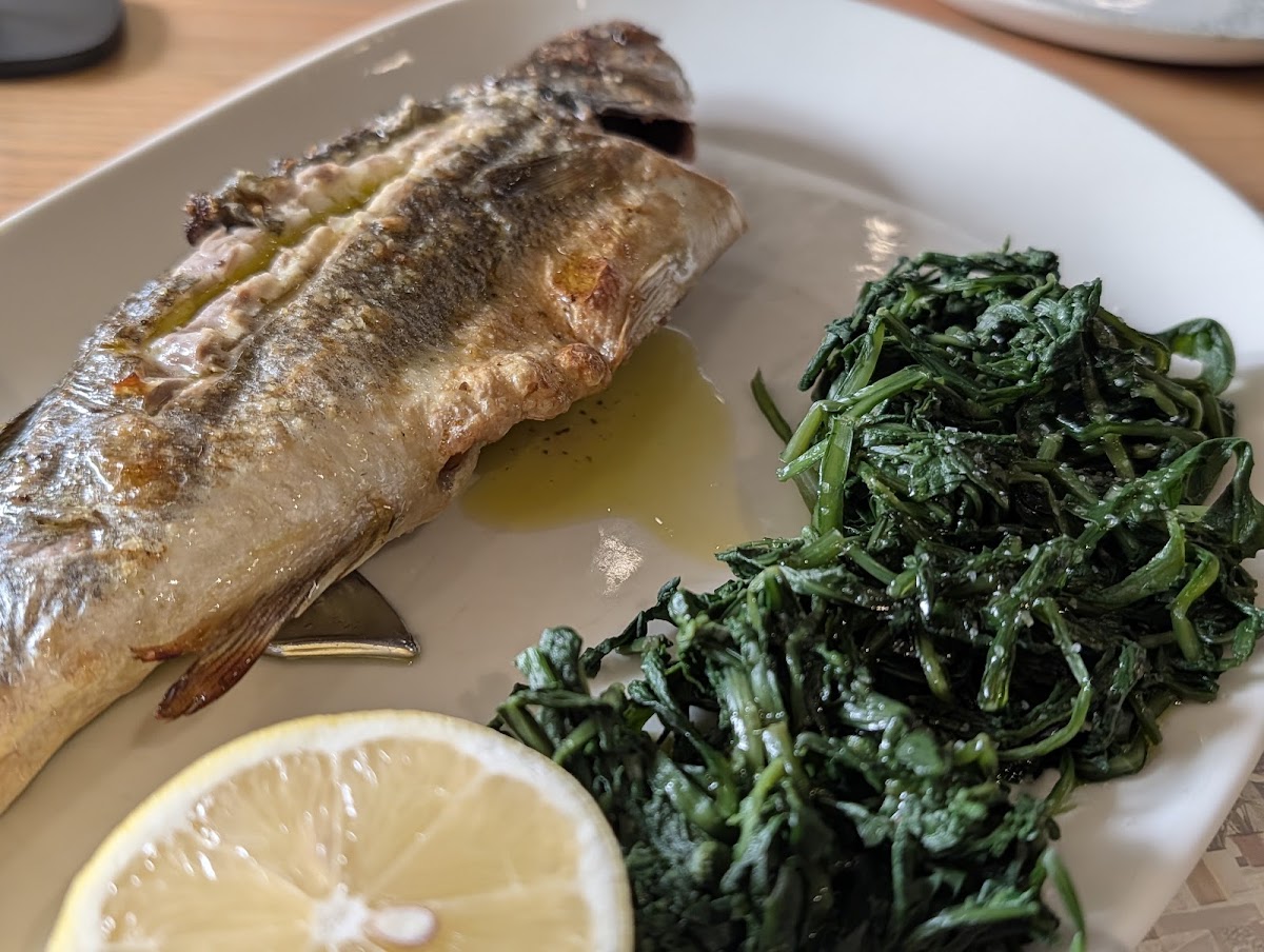 Athens — Thinalos Seafood Restaurant — galeri