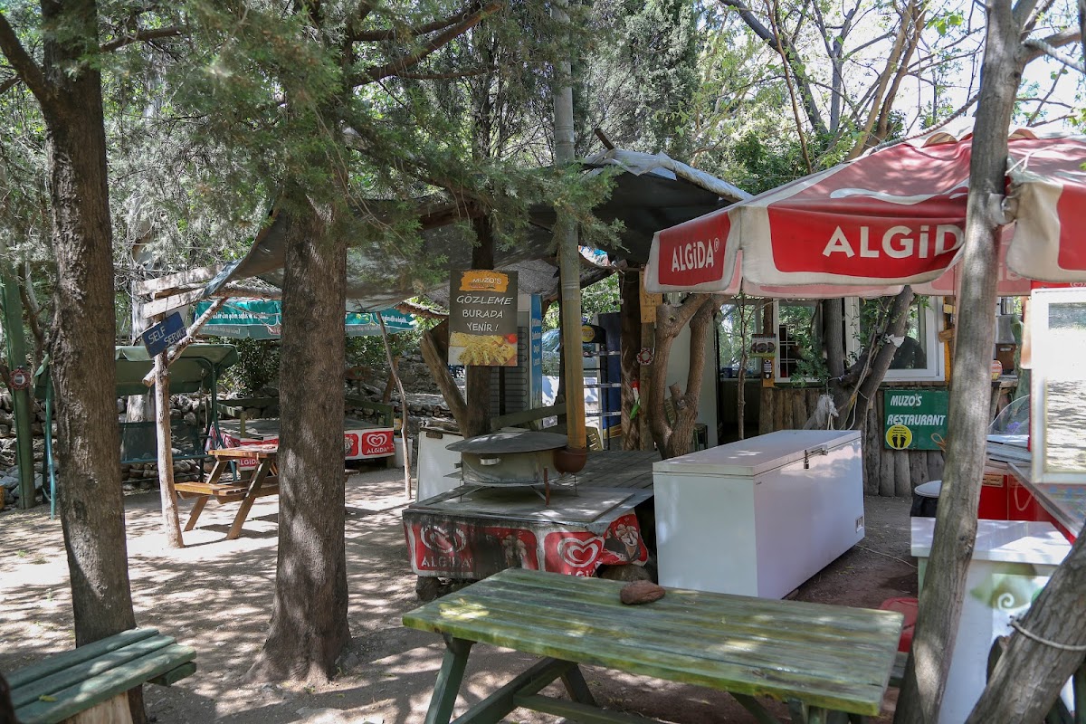 Olympos — Muzo S Restaurant — galeri