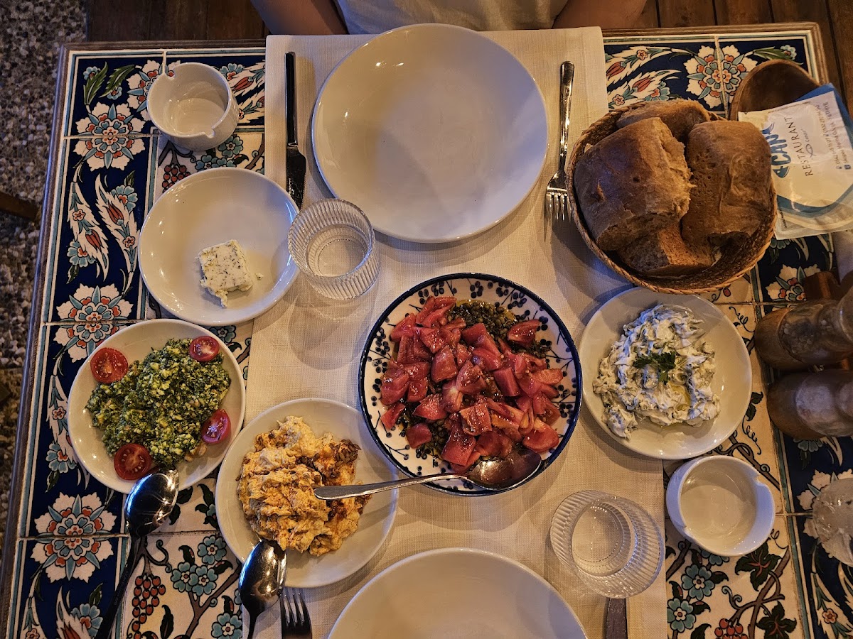 Göcek — Can Restaurant — galeri