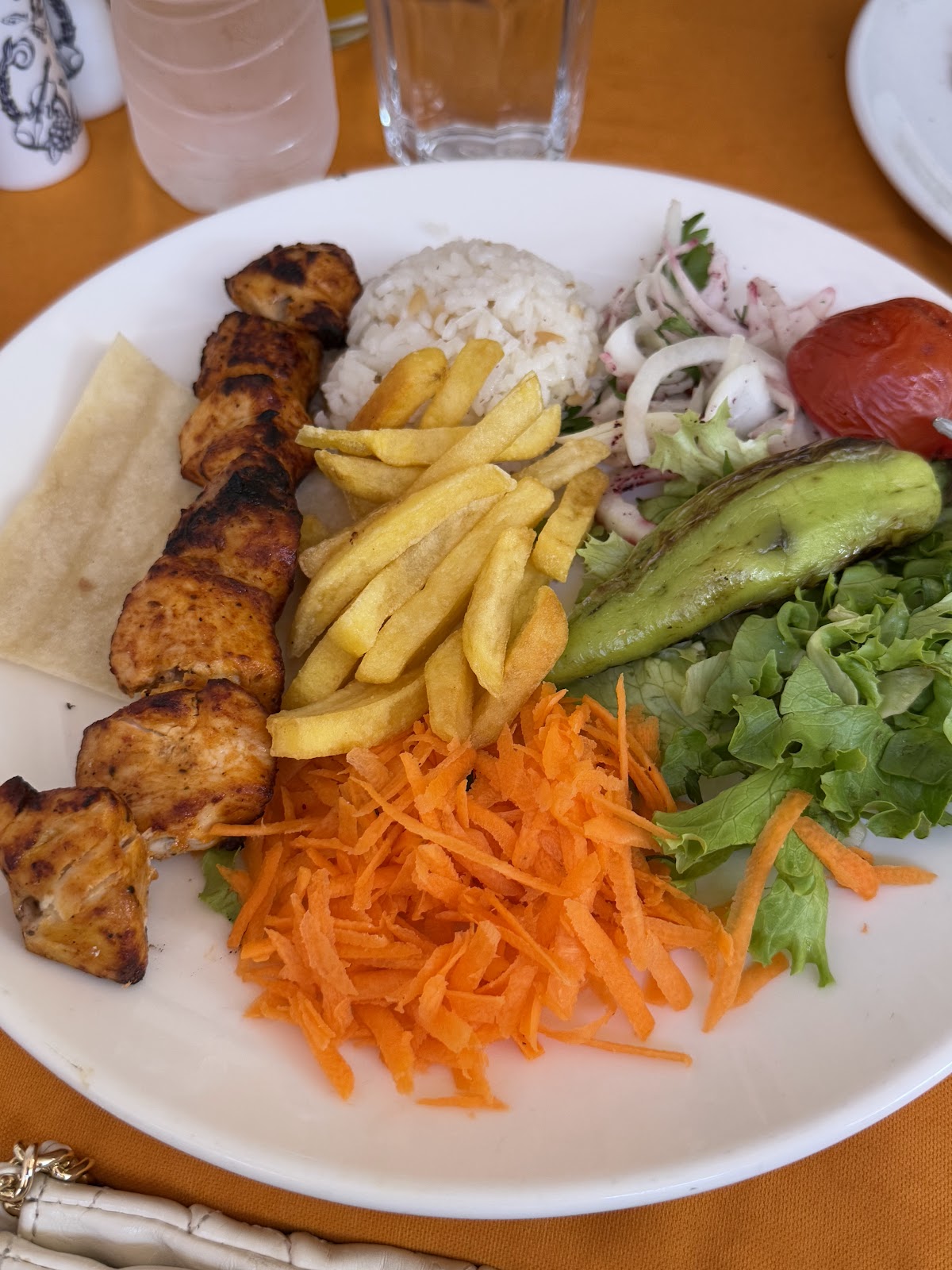 Kuşadası — Erzincan Restaurant Kusadasi — galeri