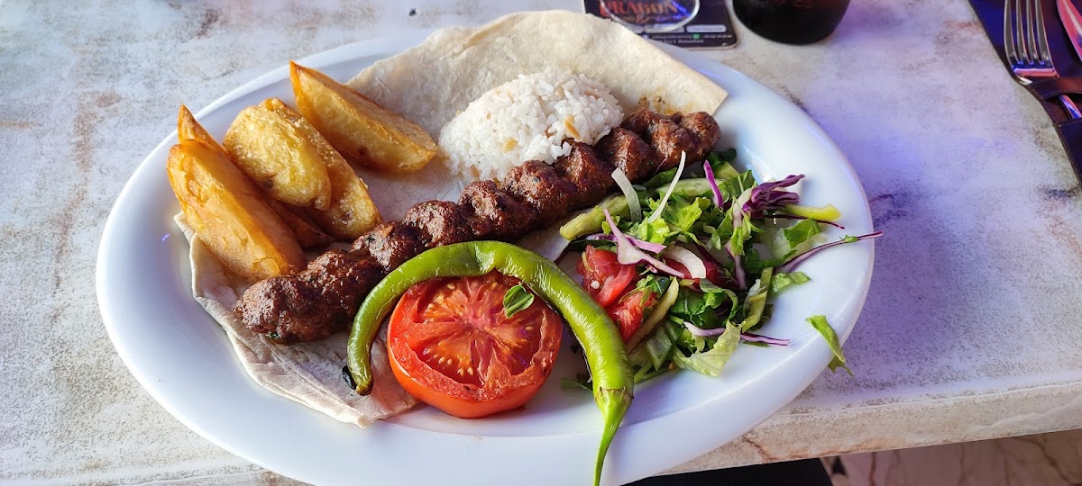 Kuşadası — 4 Brothers Dedem K Restaurant — gallery