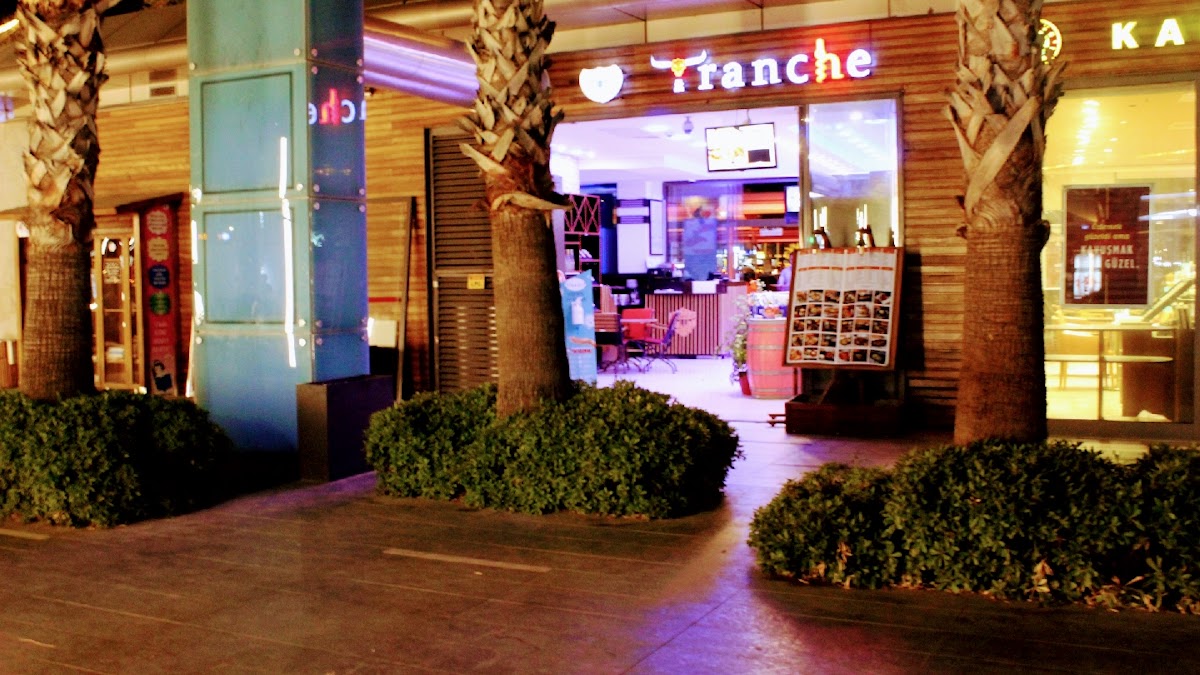 Kuşadası — Tranche — gallery