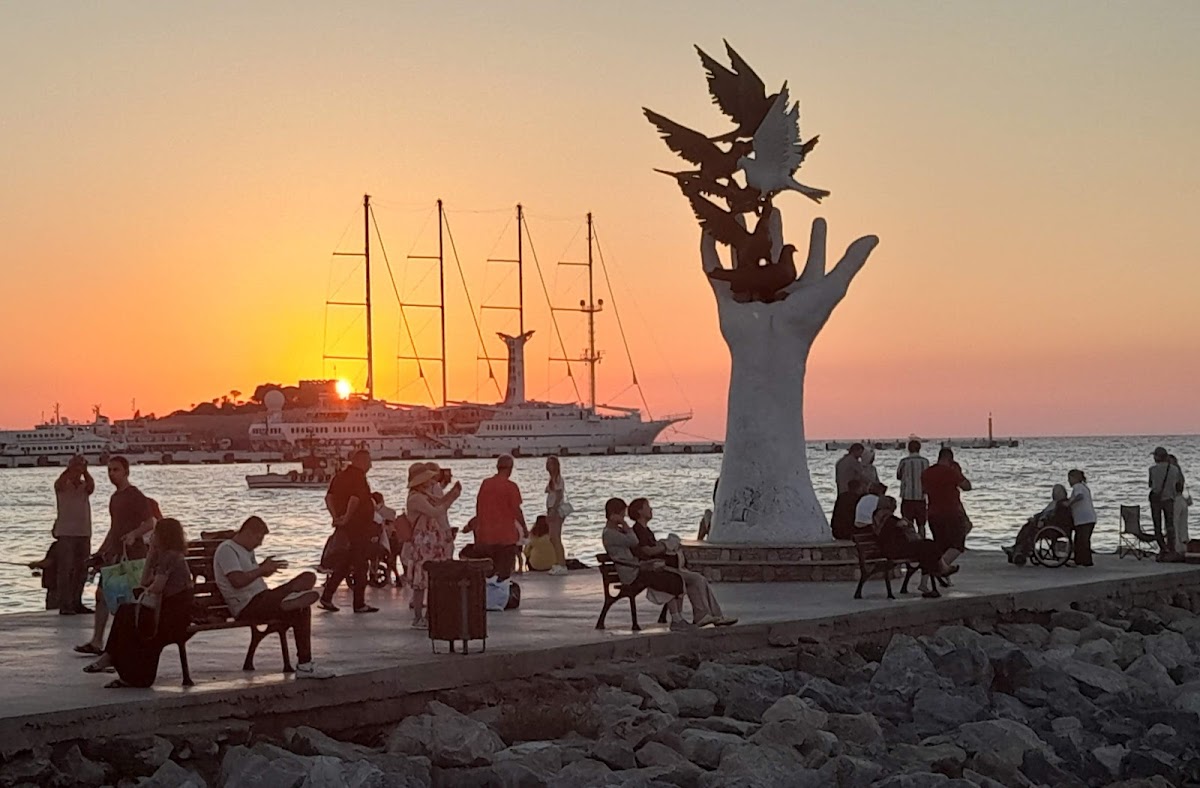 Kuşadası — Marvista Restaurant — galeri