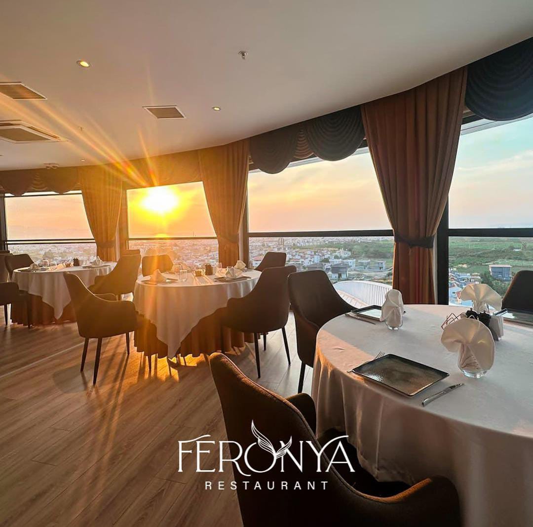 Kuşadası — Feronya Restaurant — gallery