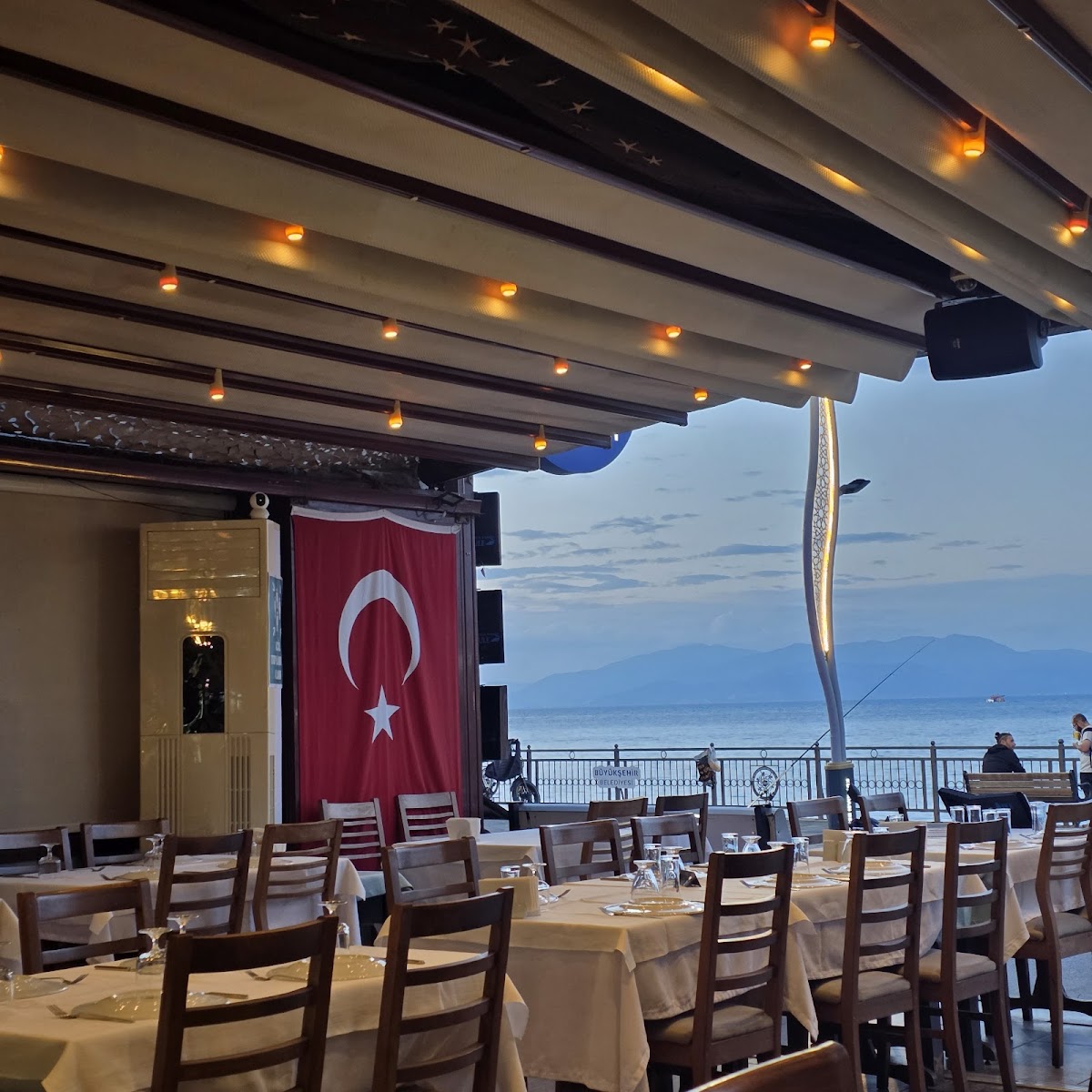 Kuşadası — Kule Seafood Restaurant — gallery