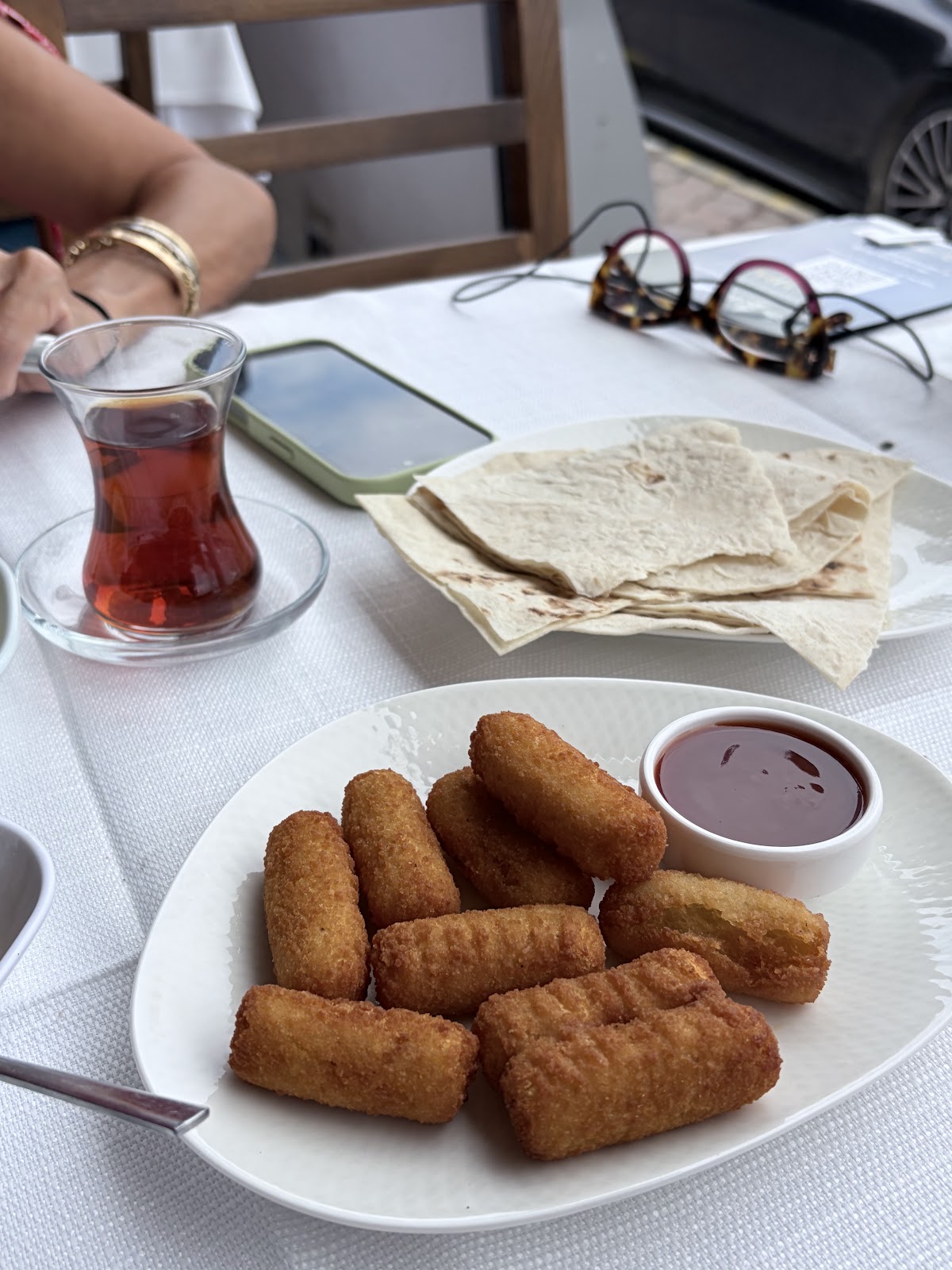 Kuşadası — Kule Seafood Restaurant — galeri