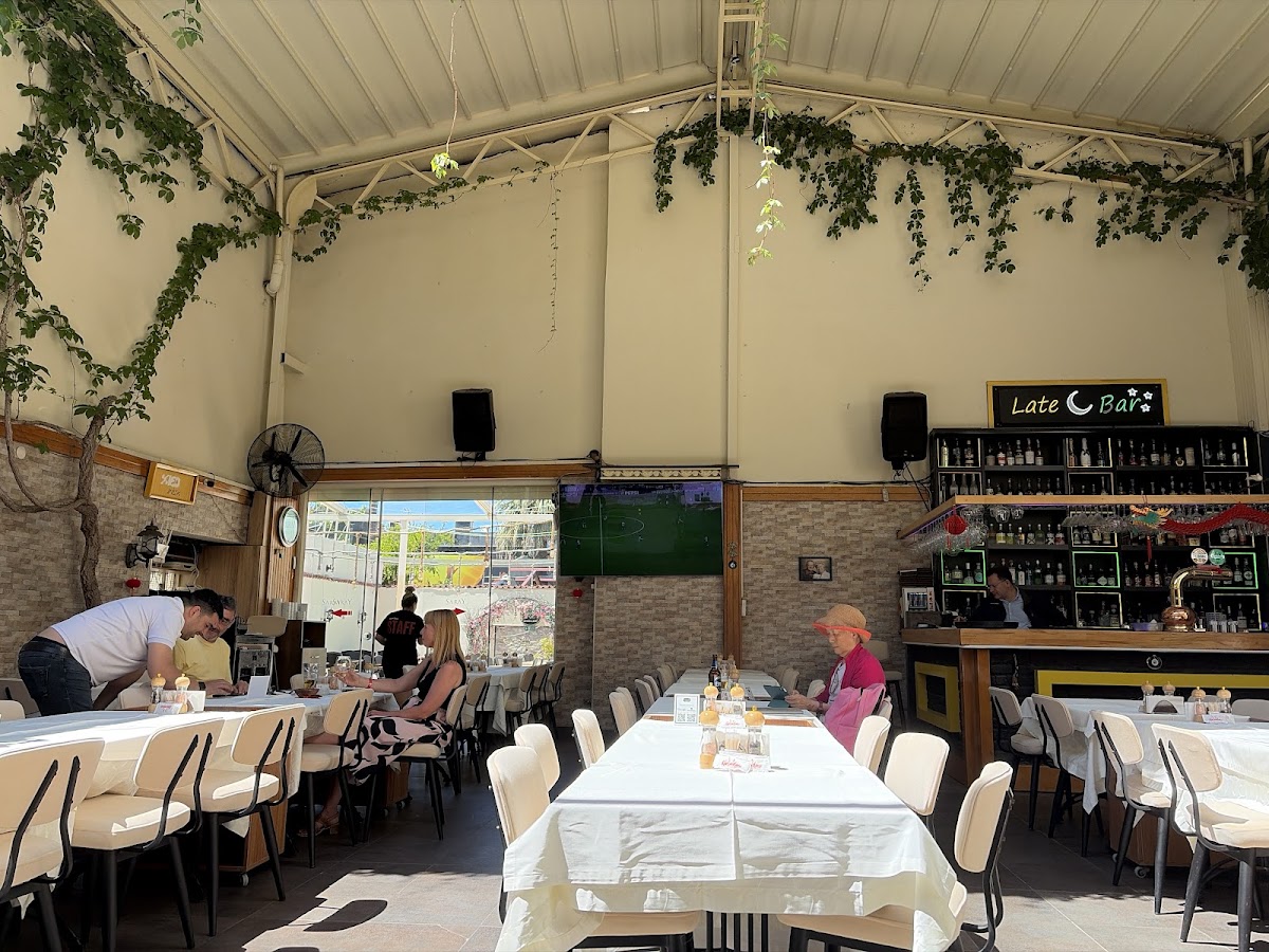 Kuşadası — Saray Restaurant Kusadasi — gallery