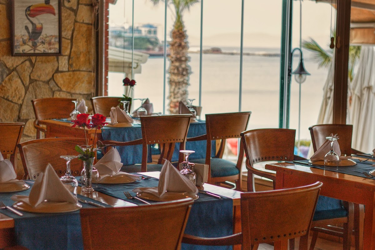 Kuşadası — Ladies Beach Restaurant Cafe Bar — galeri