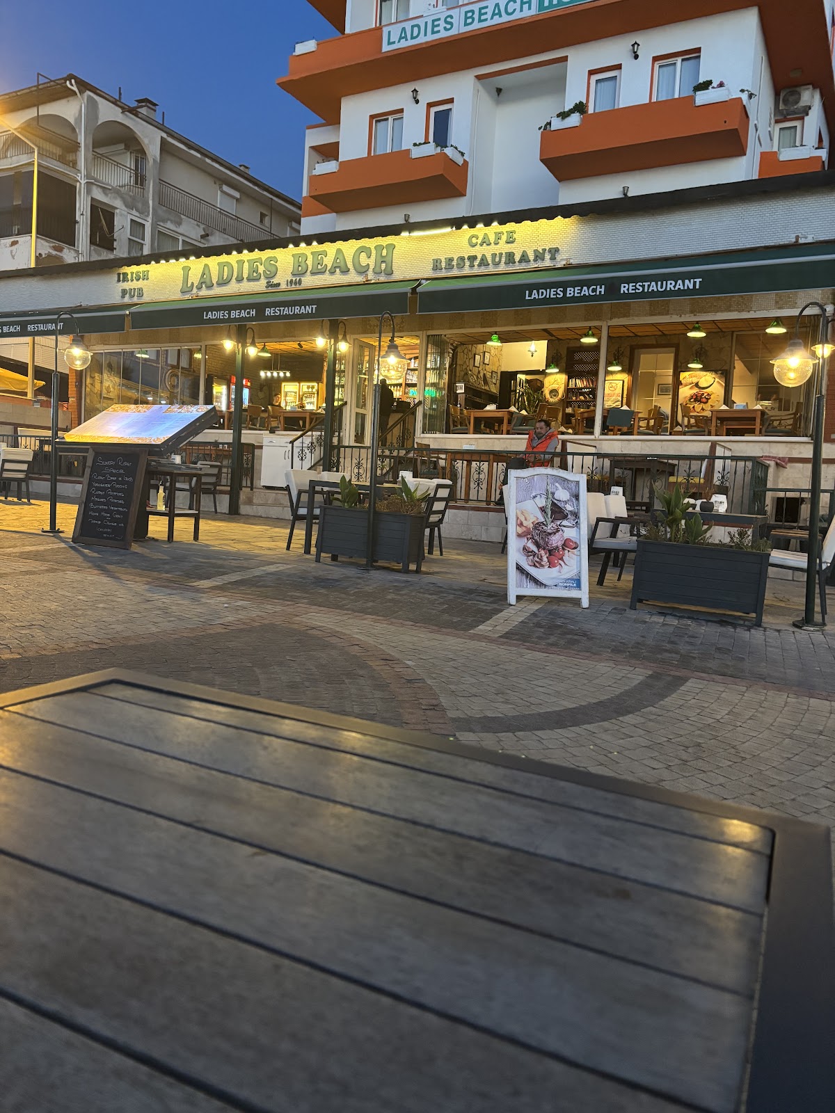 Kuşadası — Ladies Beach Restaurant Cafe Bar — gallery