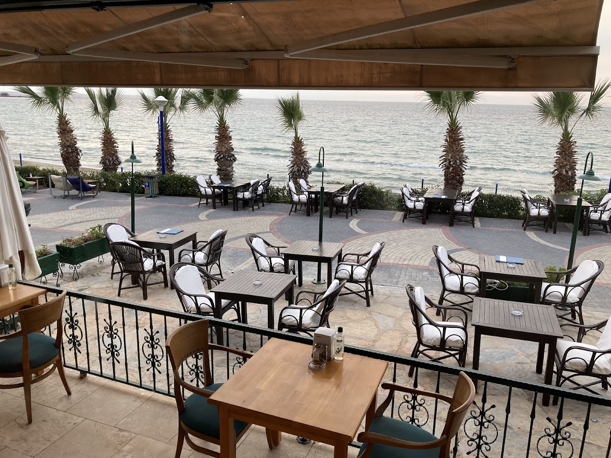 Kuşadası — Ladies Beach Restaurant Cafe Bar — gallery
