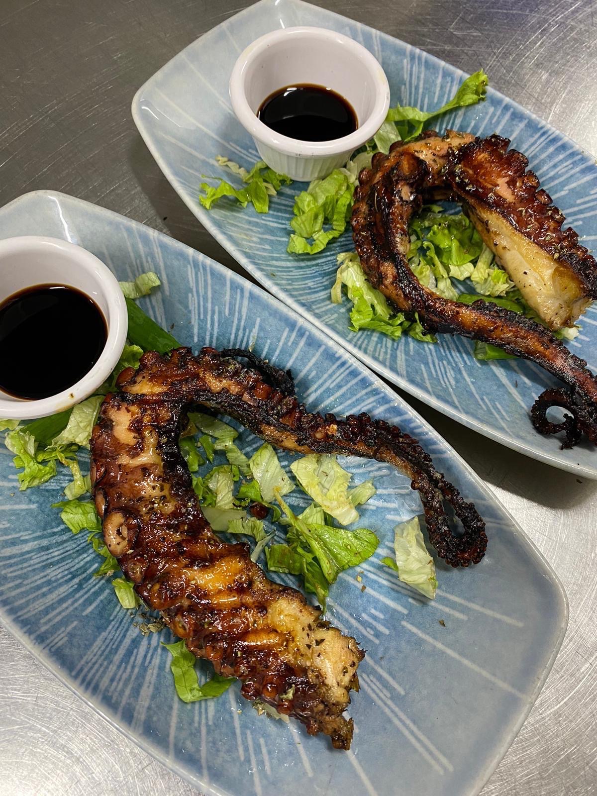Bozcaada — Yakamoz Balik Restaurant — gallery