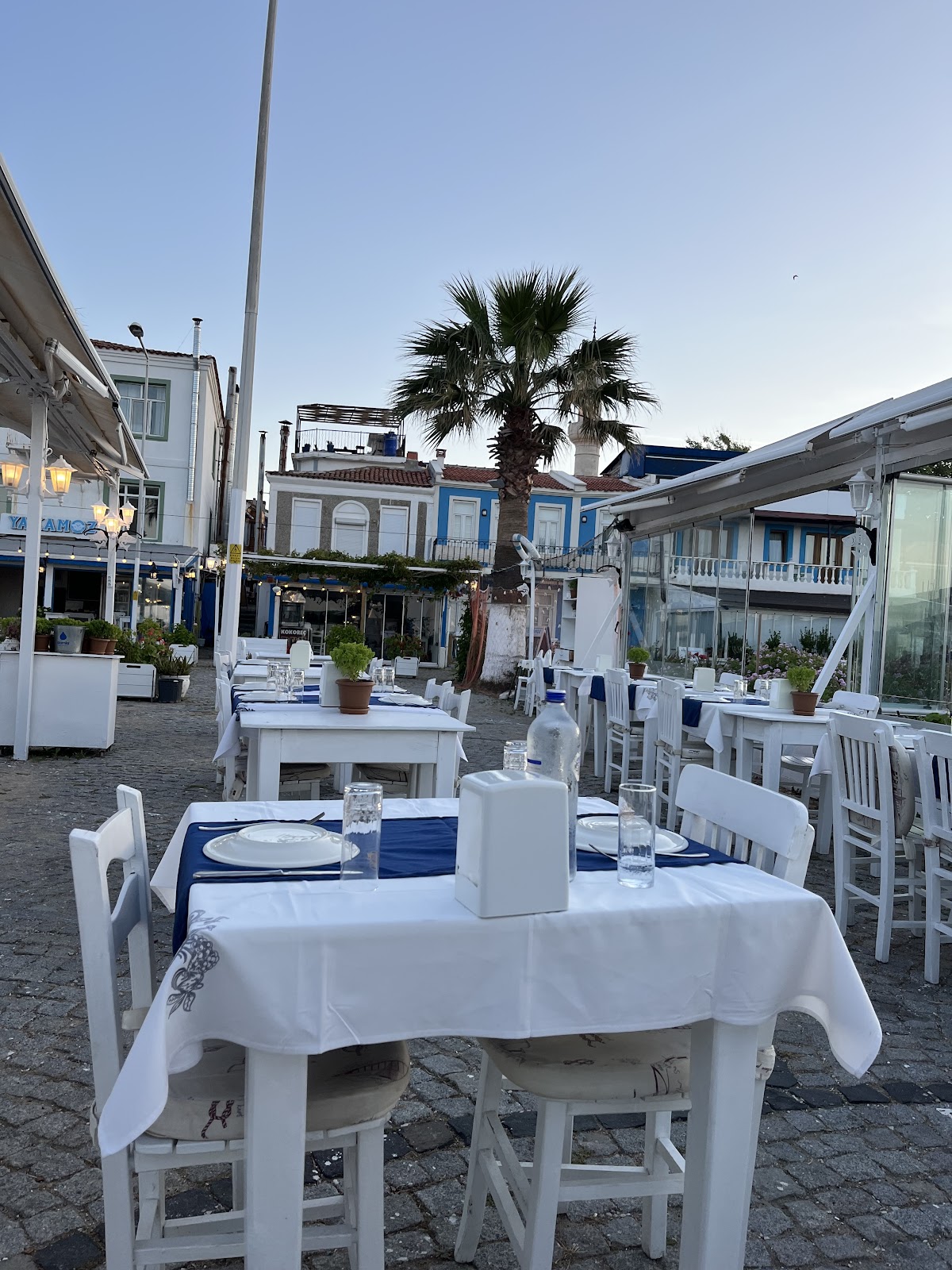 Bozcaada — Yakamoz Balik Restaurant — galeri