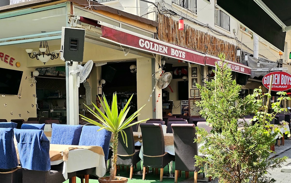 Kuşadası — Golden Boys Restaurant — gallery