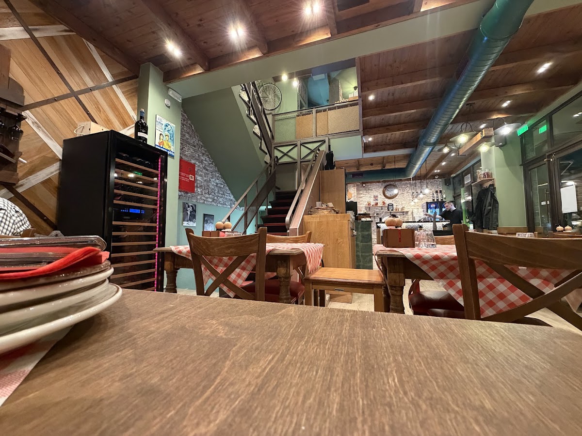 Alexandroupolis — Barolo Trattoria — galeri