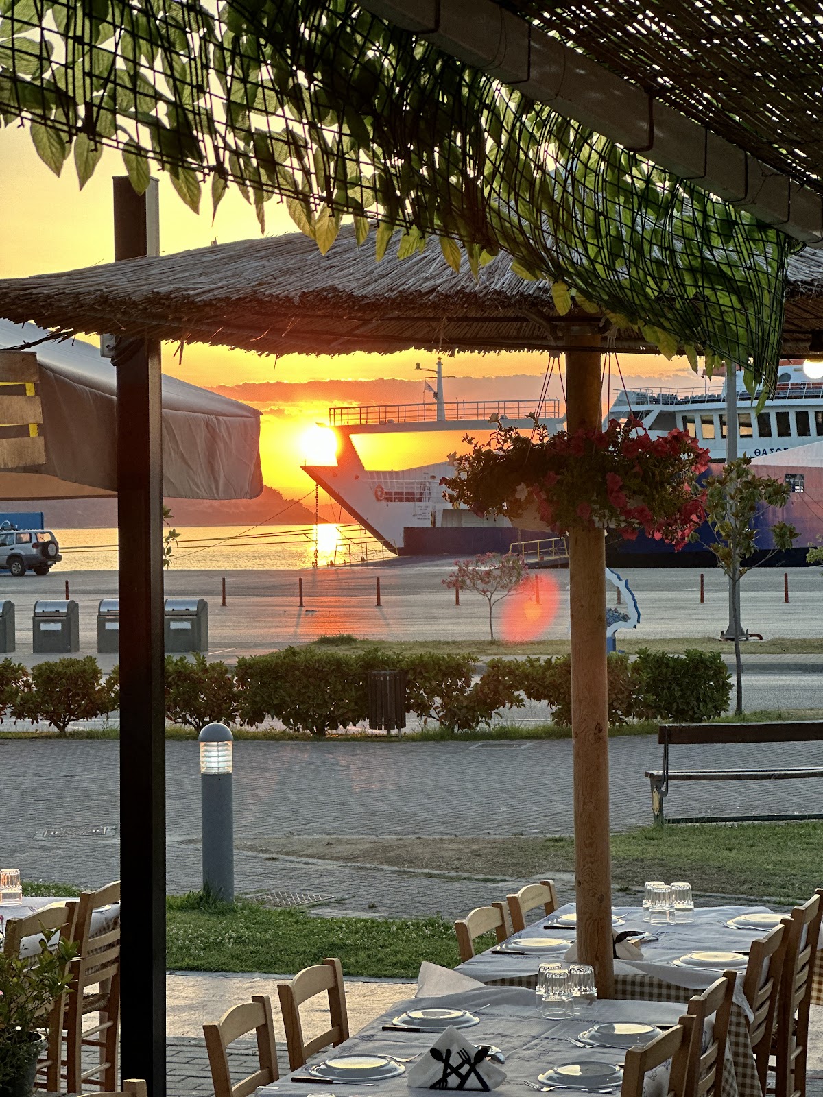 Thassos — Karas Restaurant — gallery