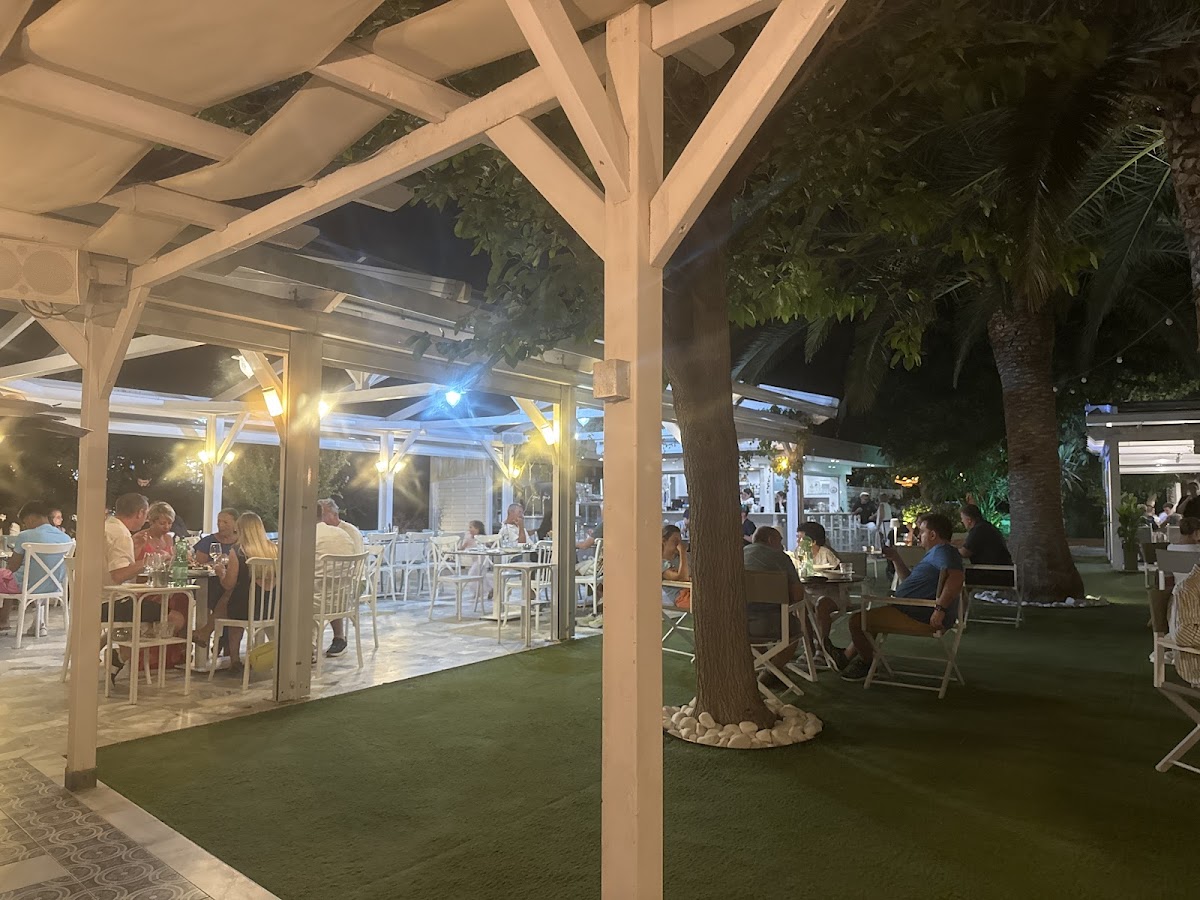 Thassos — San Antonio Beach Restaurant Bar — galeri