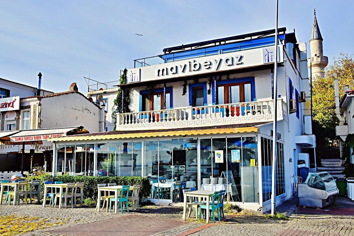 Bozcaada — Mavibeyaz Restaurant — gallery