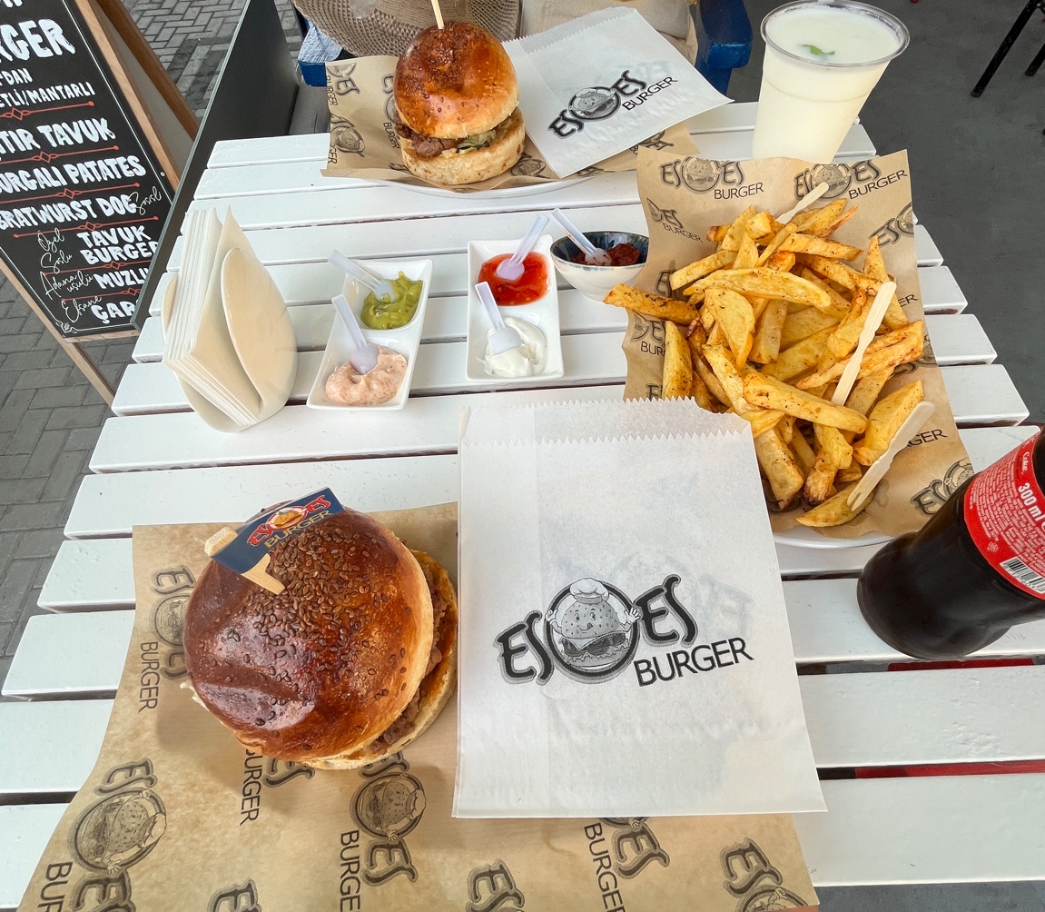 Selimiye Muğla — Esoes Burger — galeri
