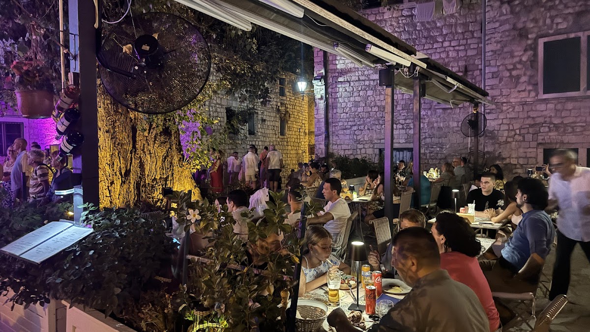 Kotor — Ombra Restaurant — gallery