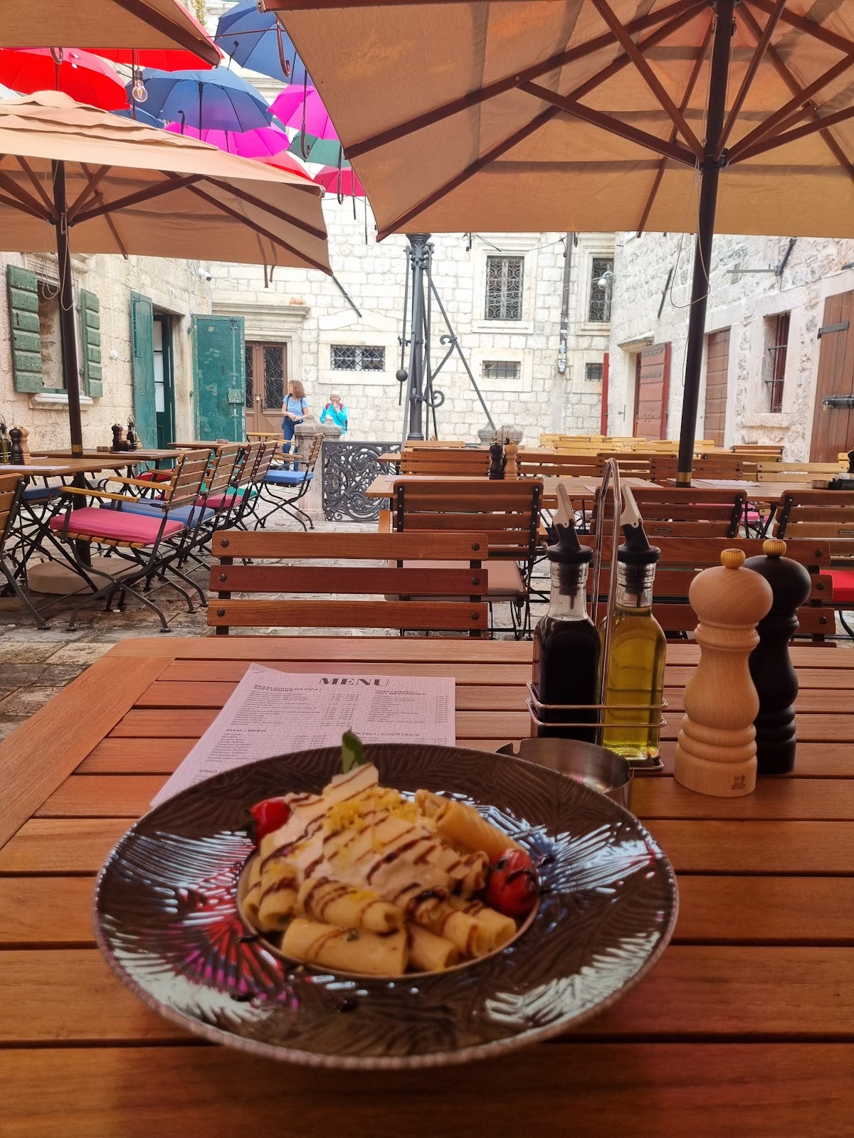 Kotor — Trattoria Karampana — galeri
