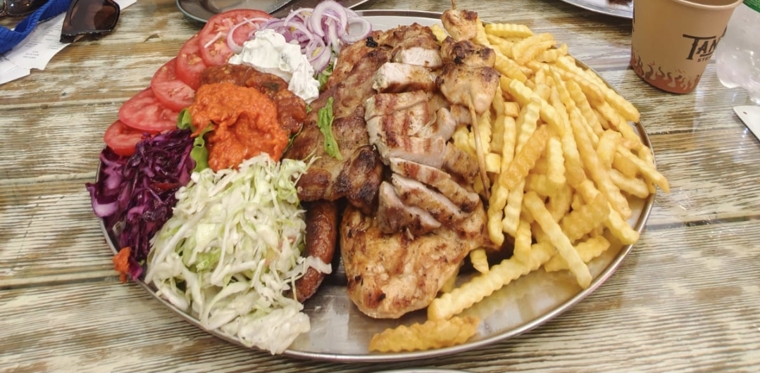 Kotor — Bbq Tanjga — galeri