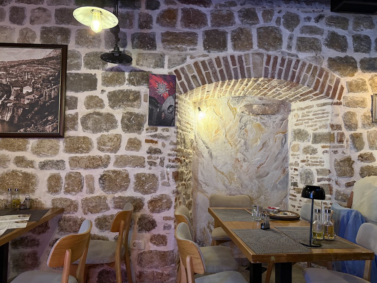 Kotor — Pier65 — galeri