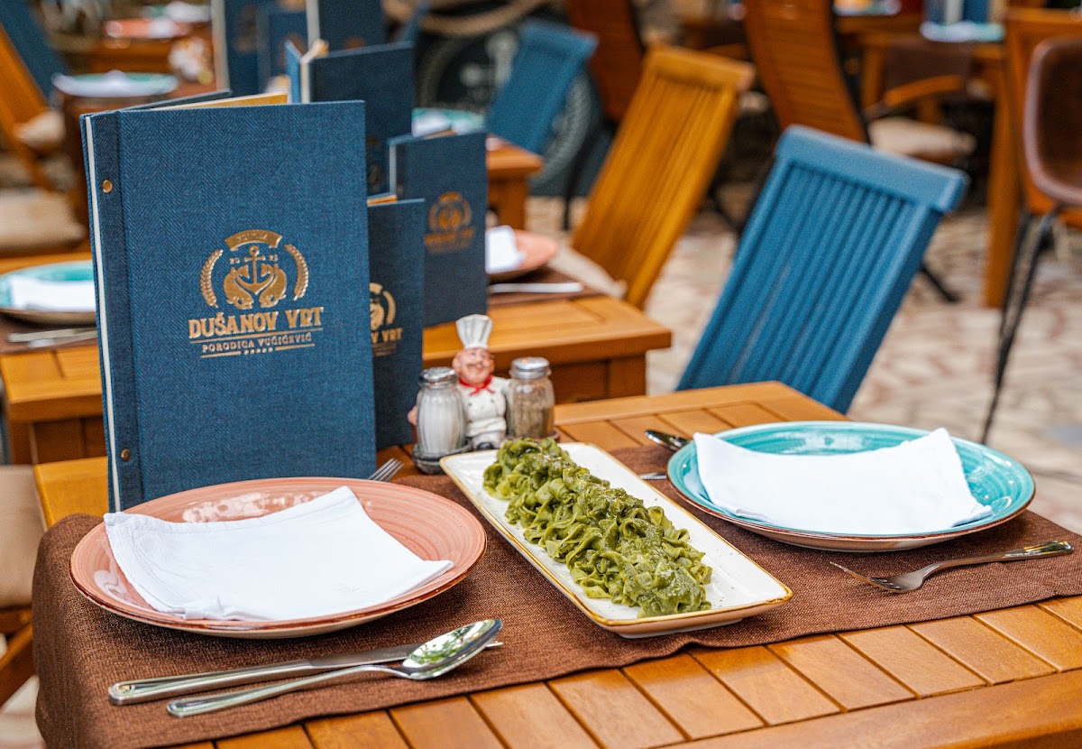 Budva — Konoba Du Anov Vrt — gallery