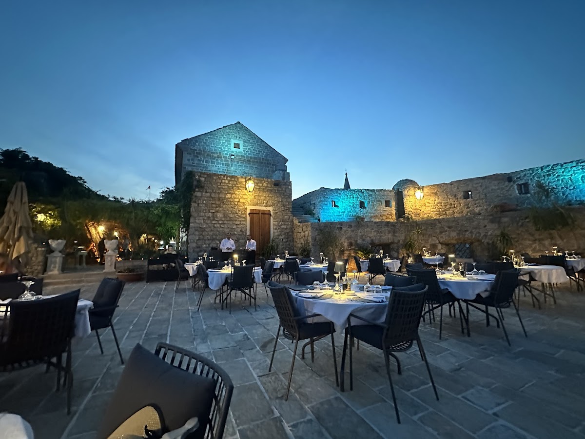 Budva — Citadela Restaurant — gallery