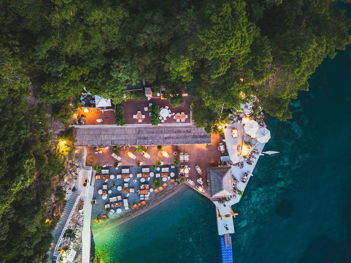 Budva — Laguna Beach Restaurant — gallery