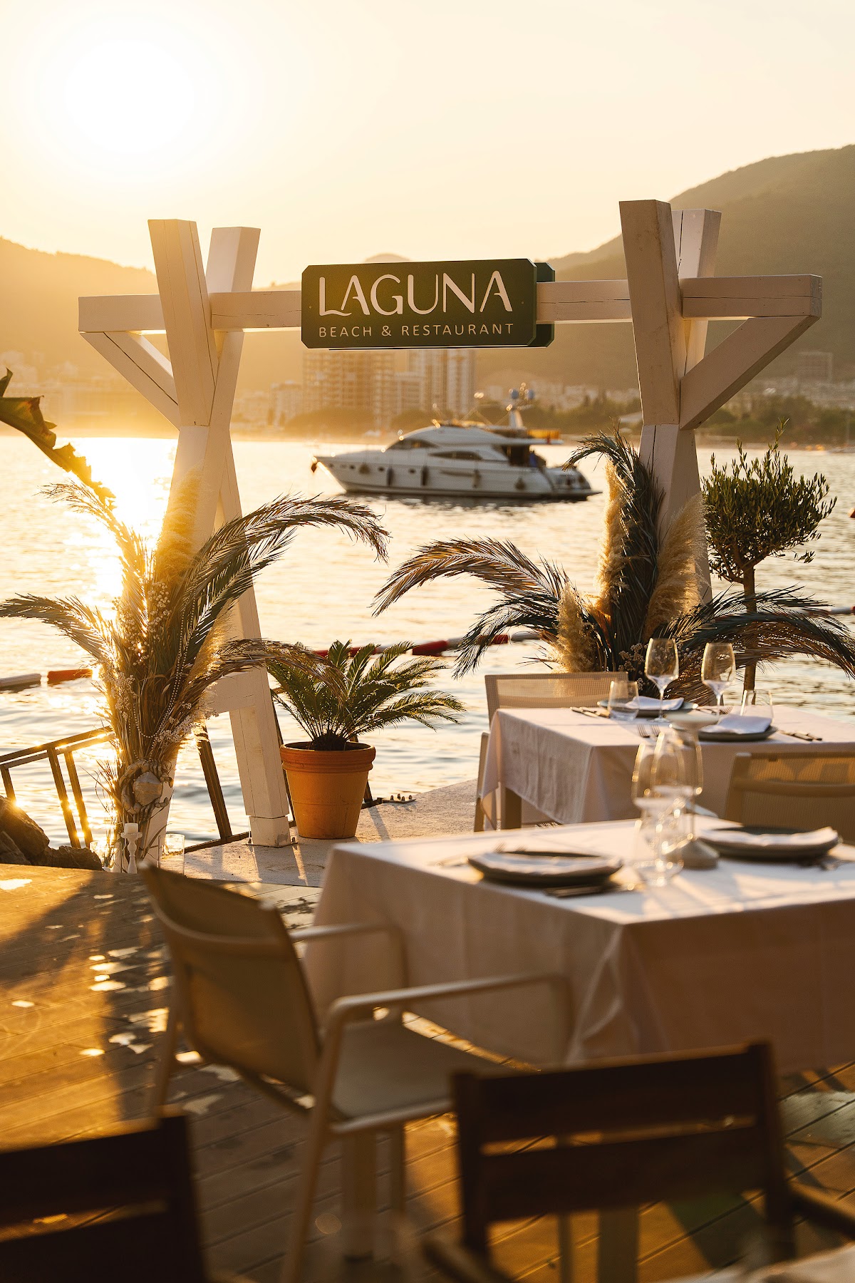 Budva — Laguna Beach Restaurant — gallery