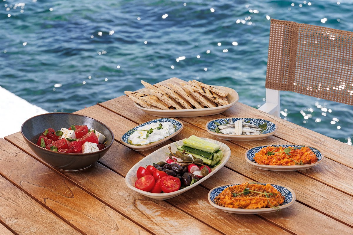 Budva — Laguna Beach Restaurant — gallery