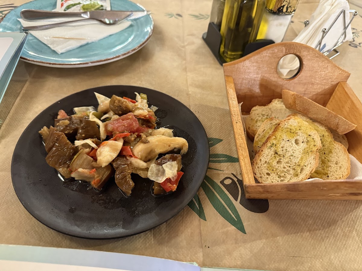 Ksamil — Restorant Ujvara Ksamil — galeri