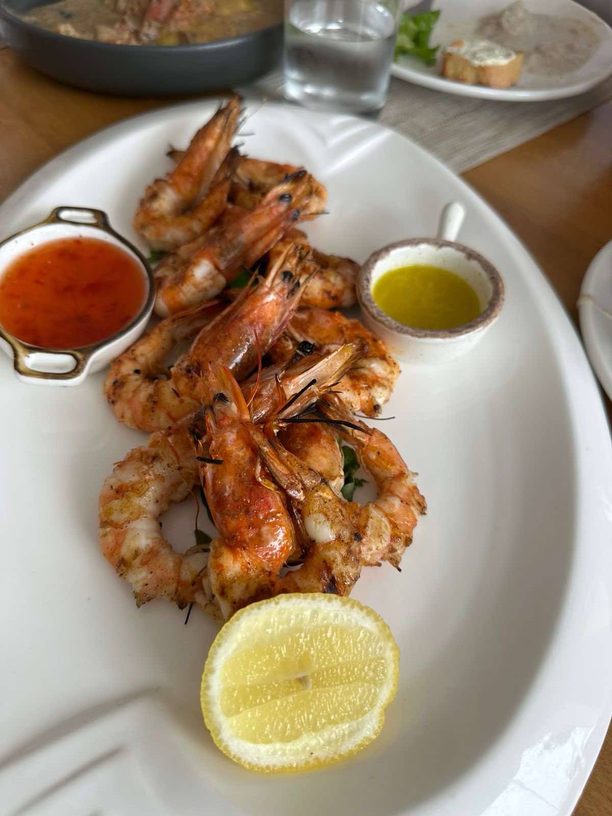 Ksamil — Restaurant Colosseum — galeri