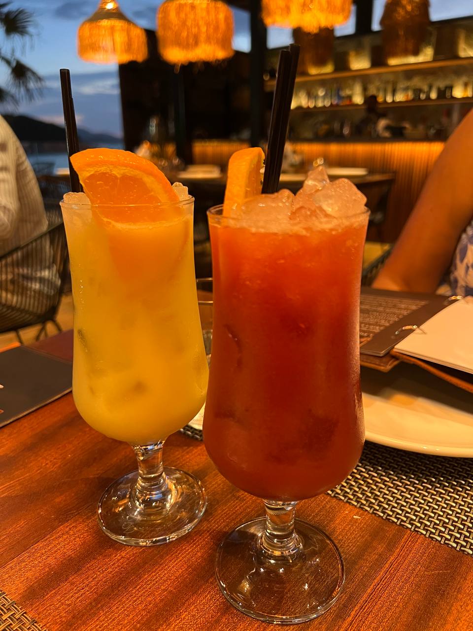 Ksamil — Ostro Beach Bar Restaurant — galeri