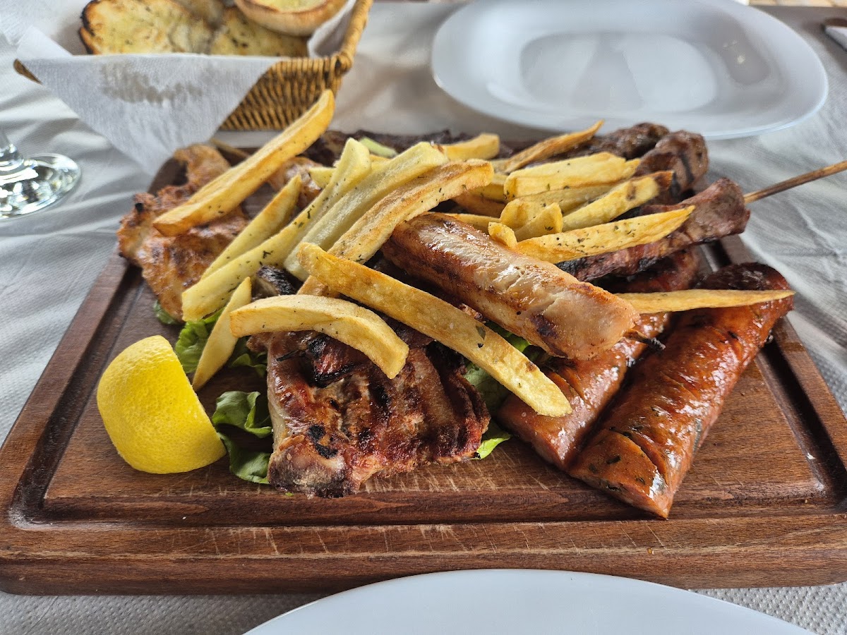 Ksamil — Garden Grill Restaurant — gallery