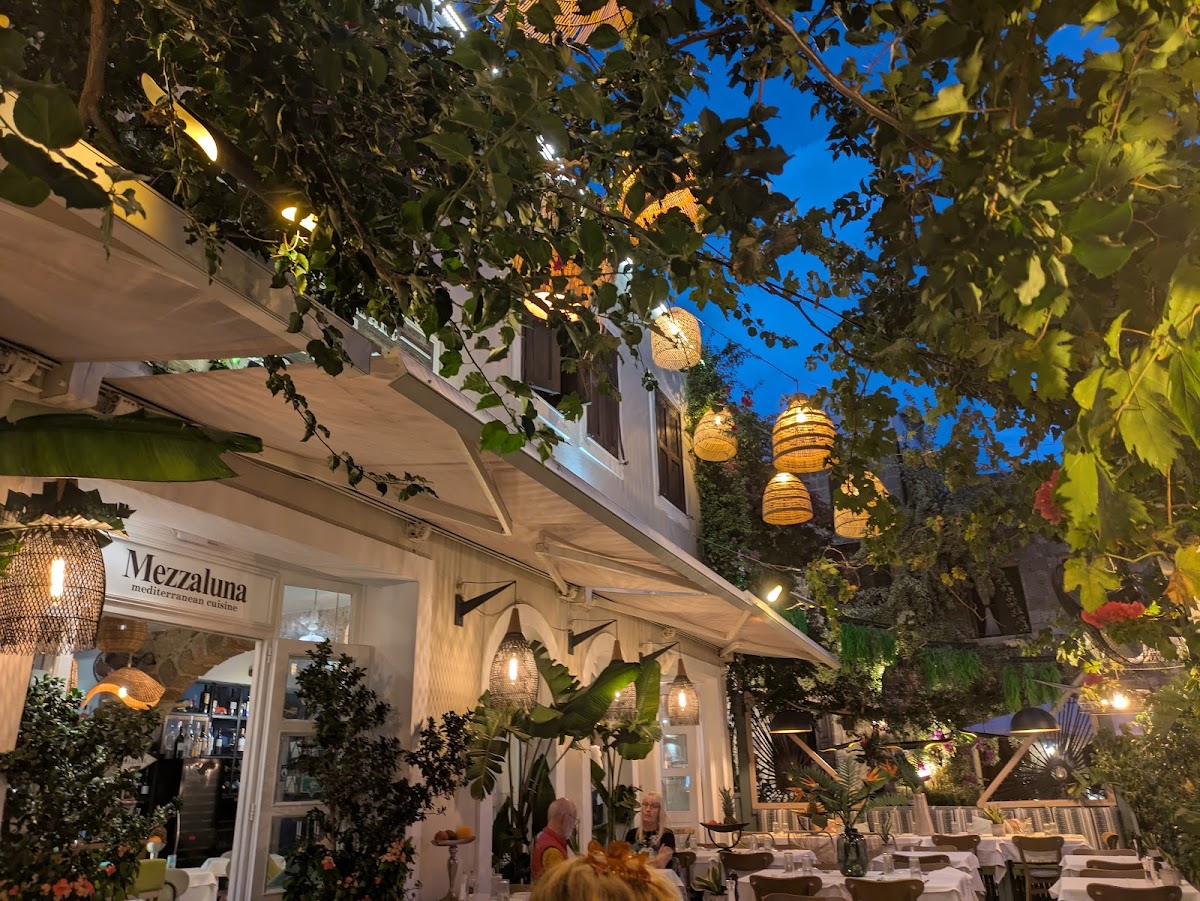 Rhodos — Mezzaluna — galeri