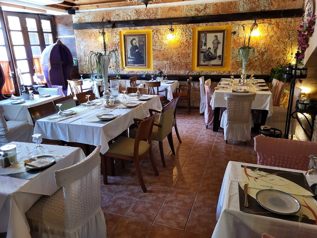 Rhodos — Romios Restaurant — gallery