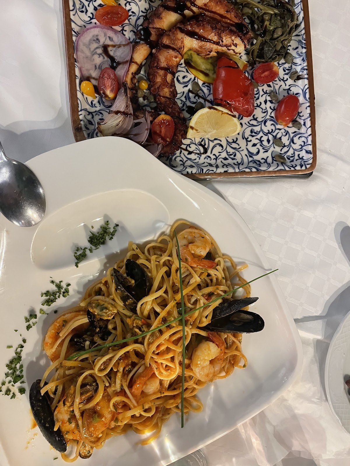Rhodos — Romios Restaurant — gallery