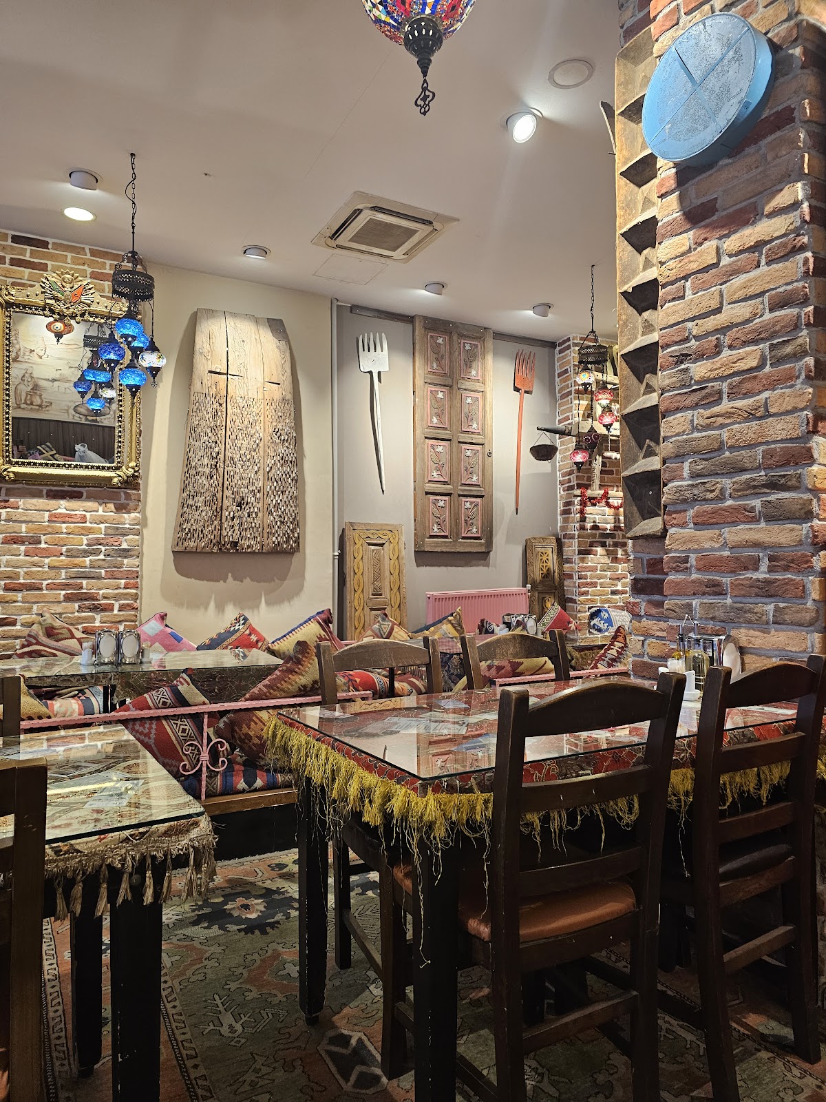 Kapadokya — Capadocia Restaurant - İstanbul Fatih'te Lezzet Durakları — galeri