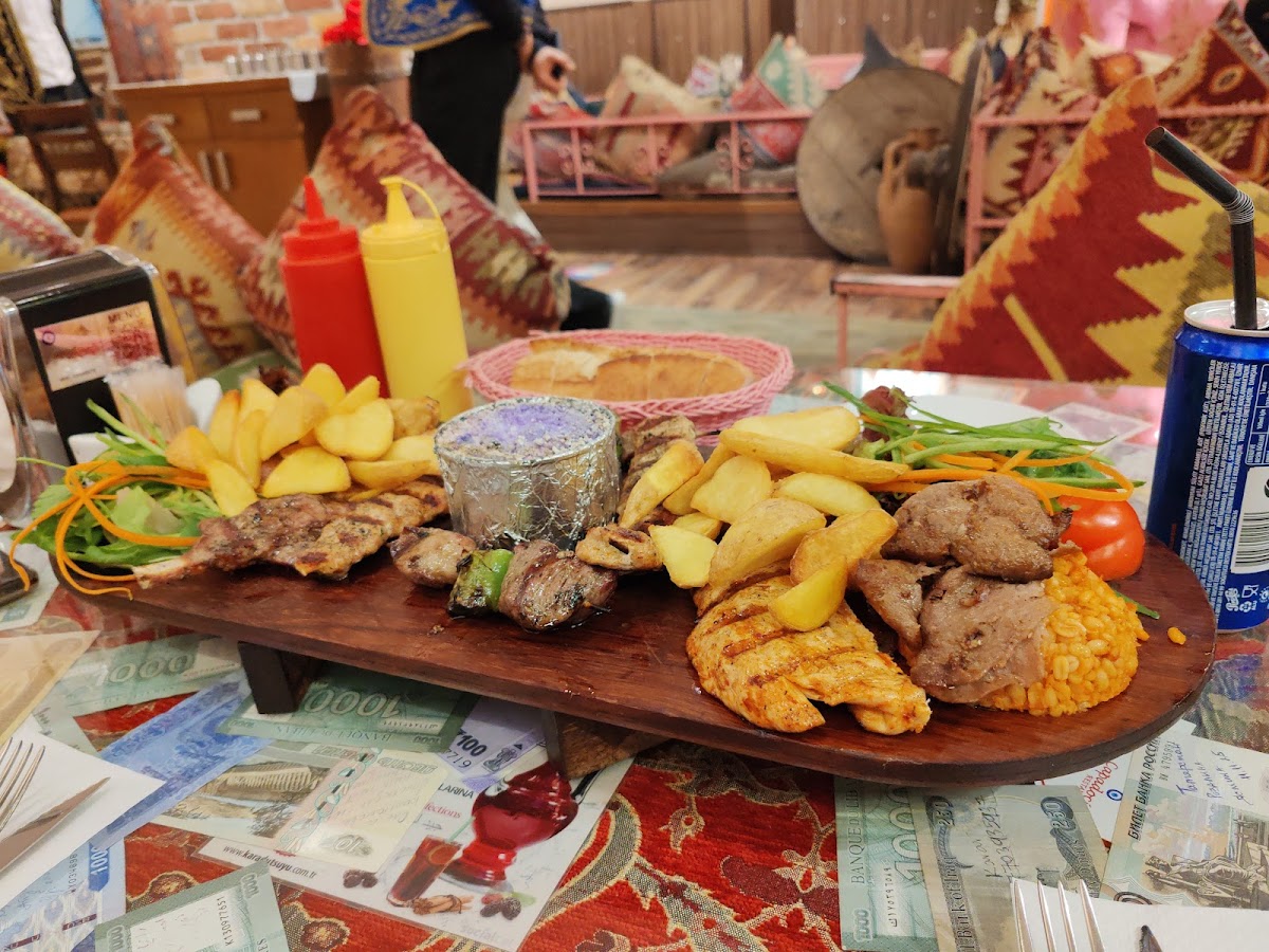 Kapadokya — Capadocia Restaurant - İstanbul Fatih'te Lezzet Durakları — galeri